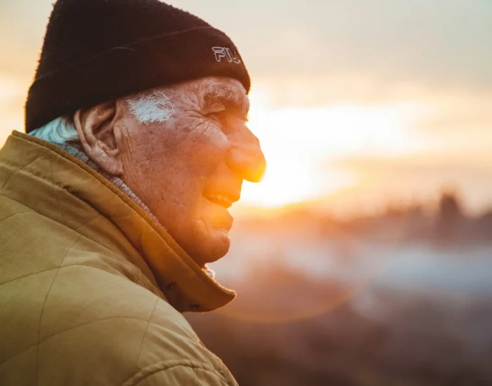 Blue Zones e Alzheimer: o que a longevidade saudável pode ensinar sobre prevenção do declínio cognitivo